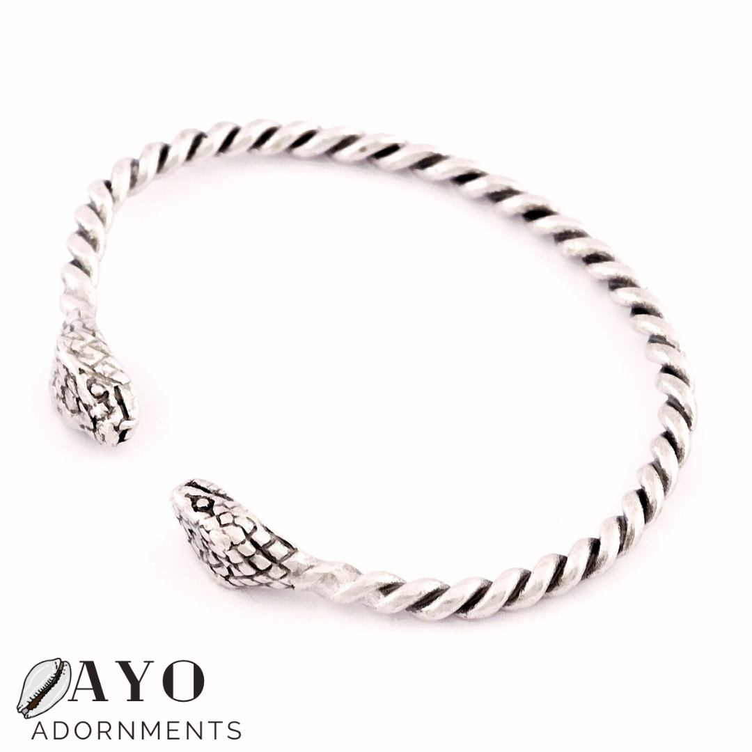 Snake Twisted Cuff (Adjustable)
